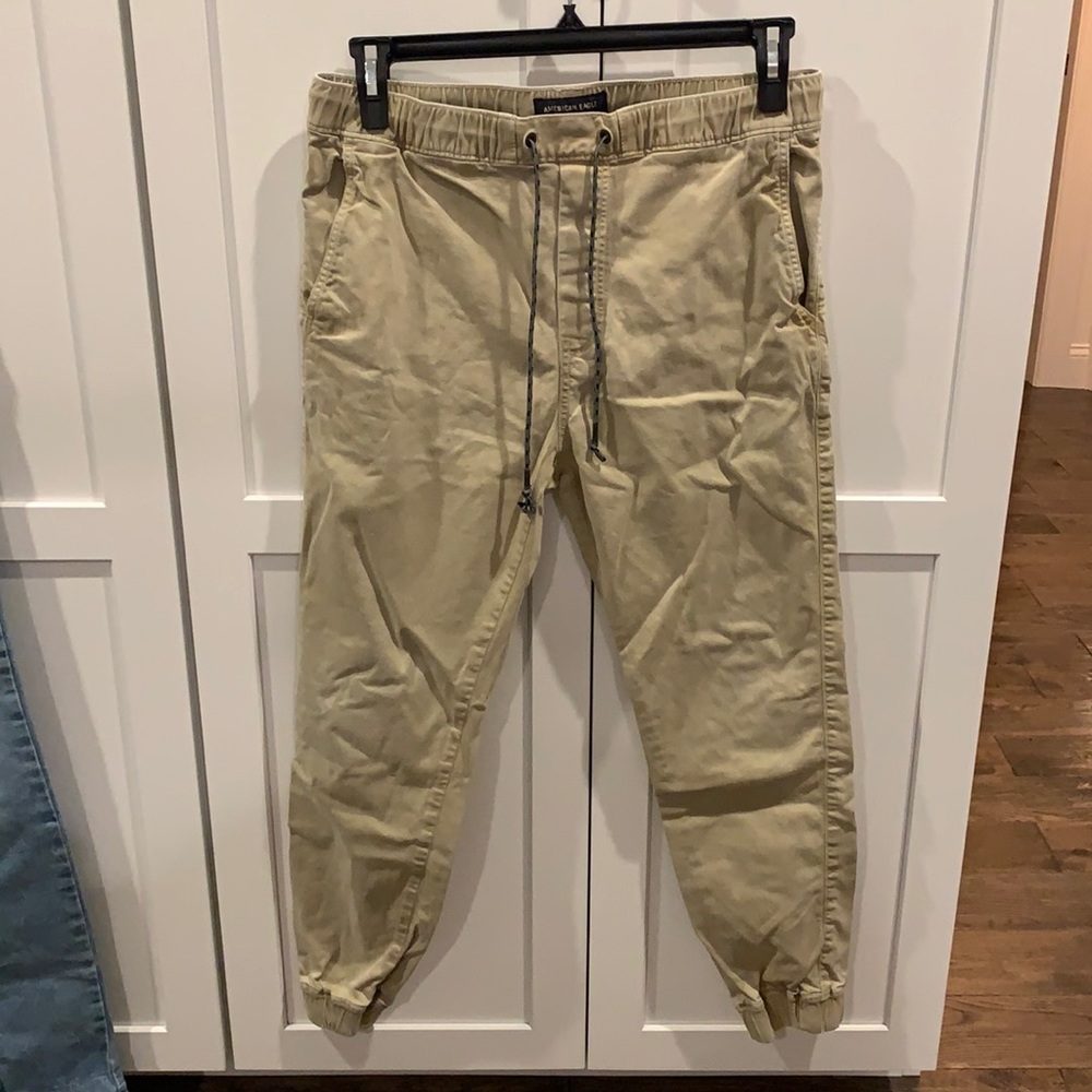 American Eagle chino joggers